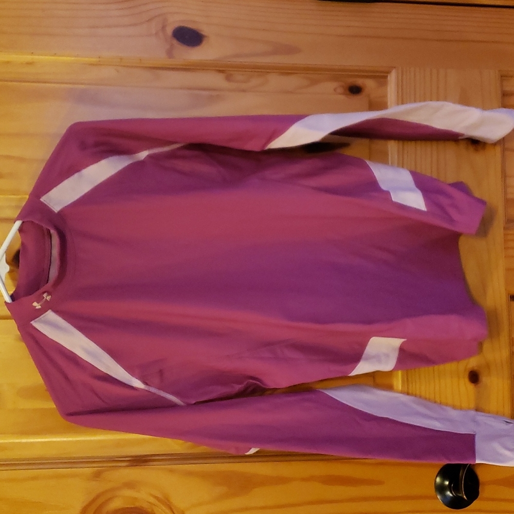 Under Armour 2 tone Women's baselayer mock shirt.